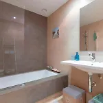 アパート Sailor House Con Piscina En La Nueva Milla De Oro エステポナ
