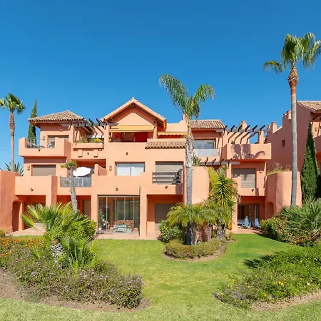 Sailor House Con Piscina En La Nueva Milla De Oro * エステポナ